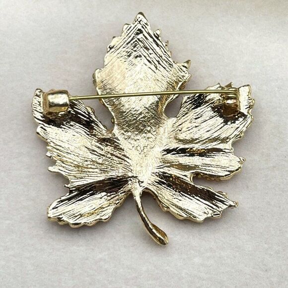 Yellow Gold with Pink Sapphire Crystal Single Maple Leaf Pin Back Brooch - Picture 7 of 8